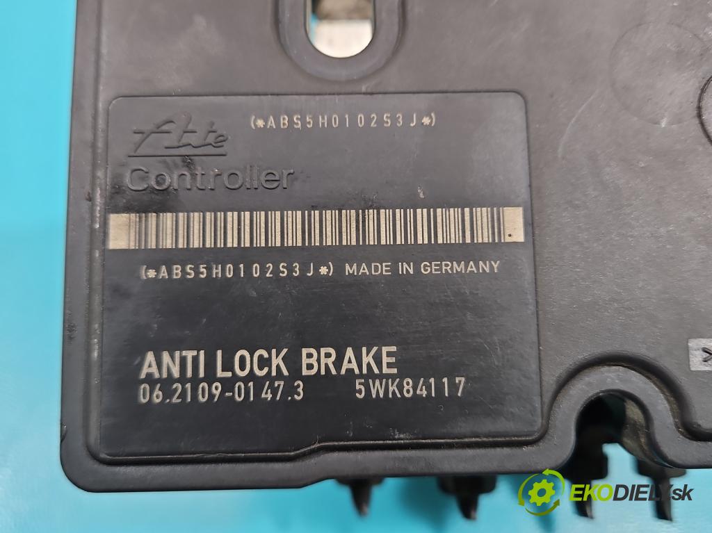 Suzuki Ignis 1.3 16V 94 HP manual 69 kW 1328 cm3 5- čerpadlo abs 56110-86G11 (Pumpy ABS)