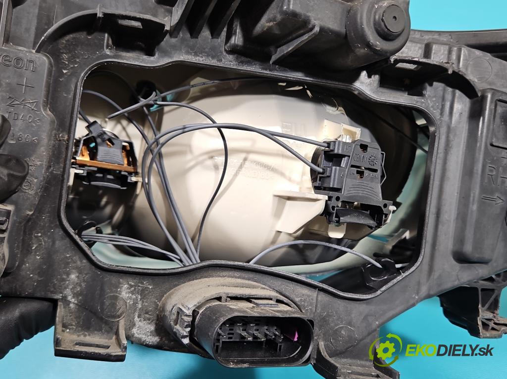 Ford Mondeo Mk4 2007-2014 2.0 tdci 140 HP manual 103 kW 1997 cm3 5- Reflektor: pravý 7S71-13W029-EE (Pravé)