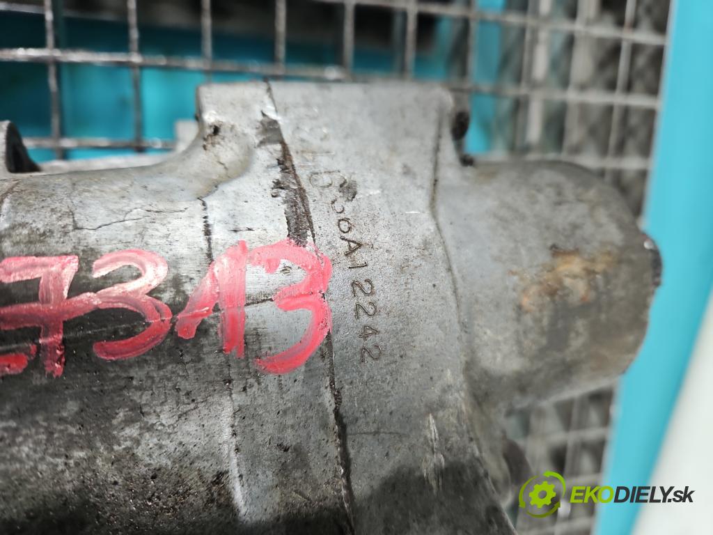 Suzuki Ignis 1.3 16V 94 HP manual 69 kW 1328 cm3 5- Redukce: