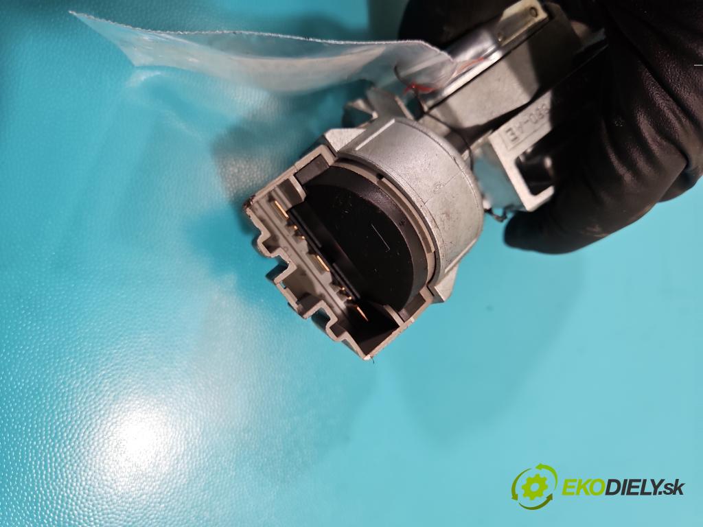 Ford Mondeo Mk4 2007-2014 2.0 tdci 140 HP manual 103 kW 1997 cm3 5- Spínačka  (Spínacie skrinky a kľúče)