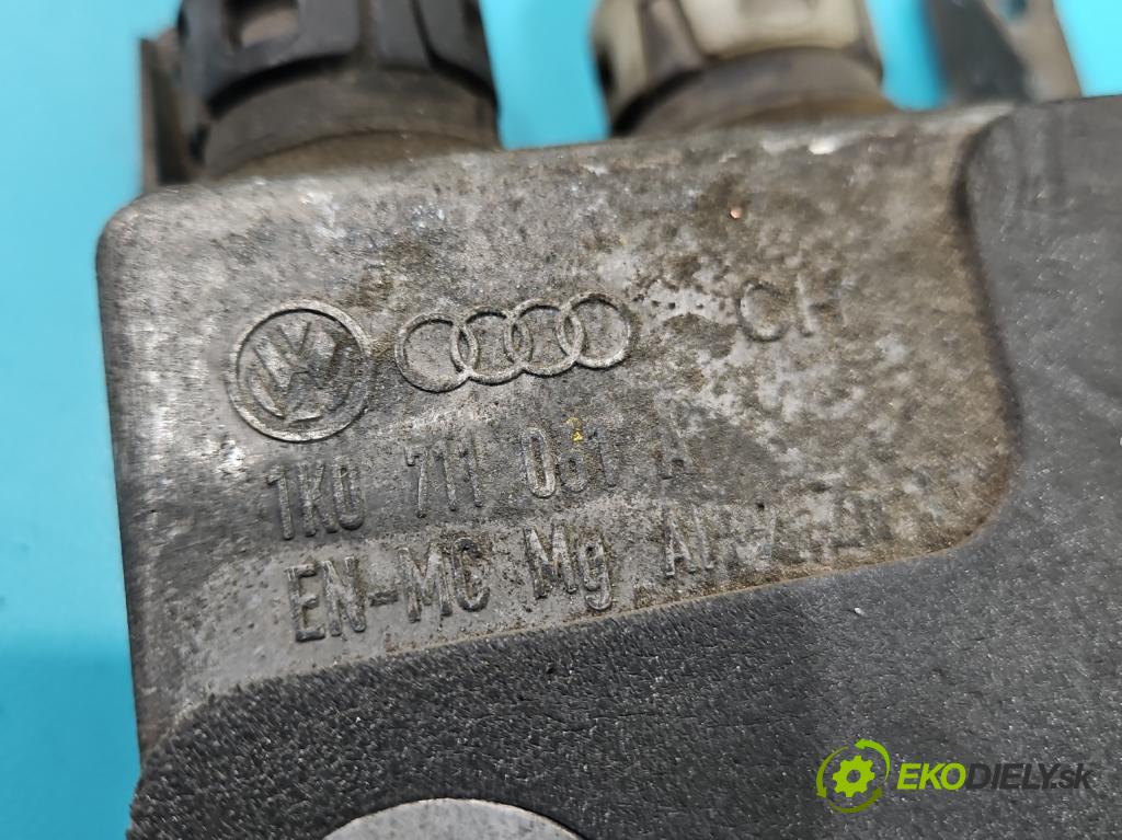 Vw Passat B6 2005-2010 2.0 TDI 140 HP manual 103 kW 1968 cm3 4- Páka: Změny: stupeň,rýchlosť 1K0711091A (Rýchlostná páka (kulisa))