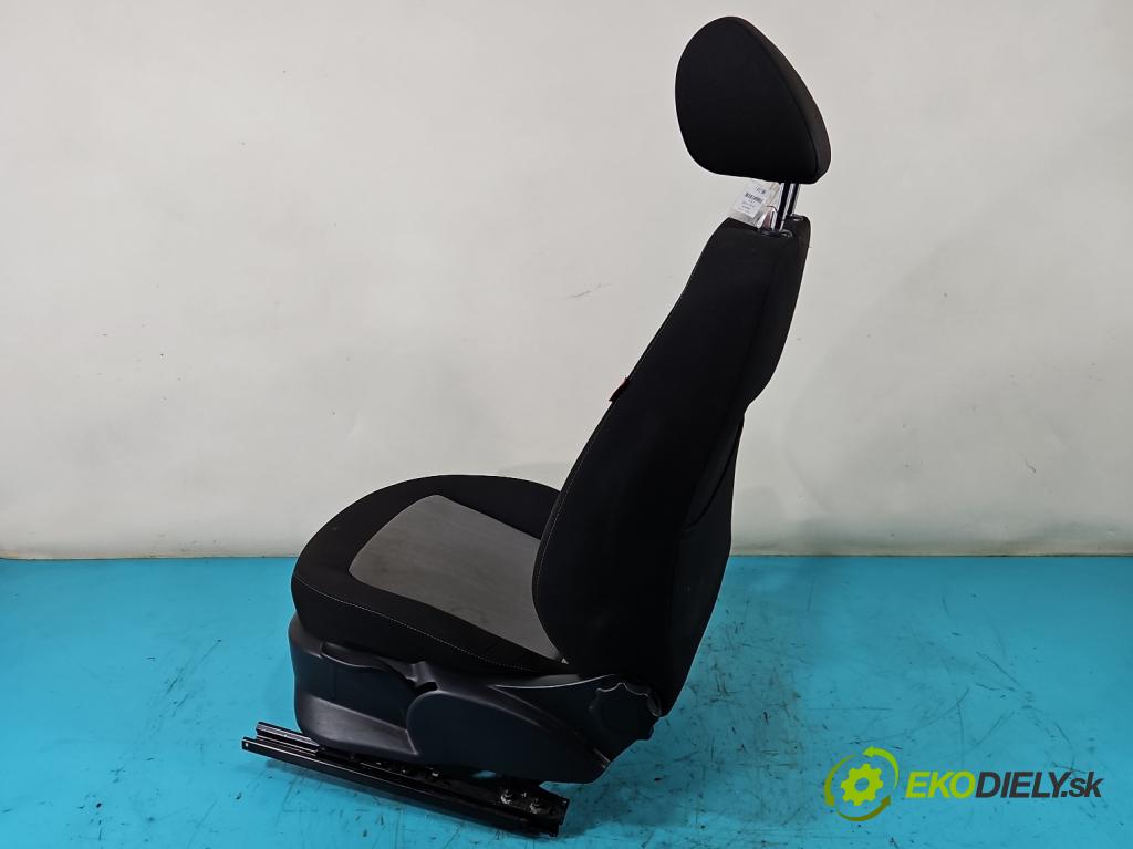 Seat Ibiza IV 6J 2008-2017 1.6 TDI 90 HP manual 66 kW 1598 cm3 5- Sedačka ľavý  (Sedačky, sedadlá)