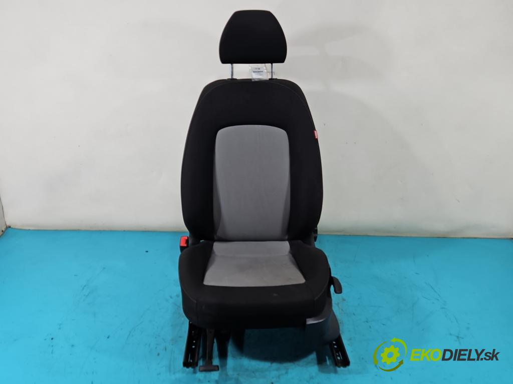 Seat Ibiza IV 6J 2008-2017 1.6 TDI 90 HP manual 66 kW 1598 cm3 5- Sedačka ľavý  (Sedačky, sedadlá)