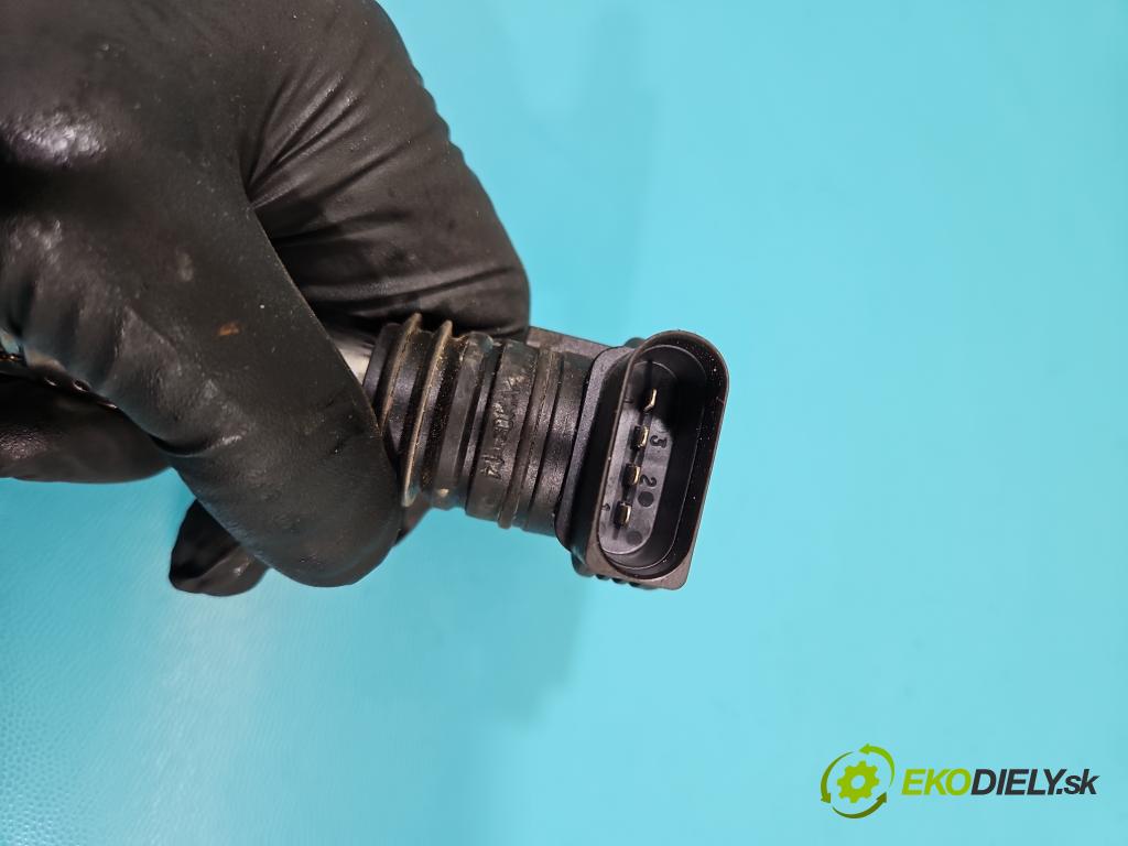 Audi A4 B7 2004-2008 1.8 T 163 HP manual 120 kW 1781 cm3 5- cievka zapaľovacia 06A905115D (Zapaľovacie cievky, moduly)