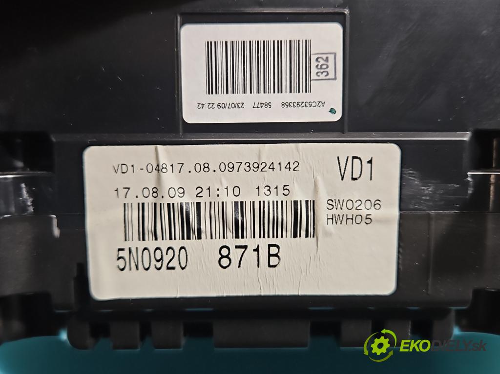 Vw Tiguan I 2007-2016 2.0 tdi 140 HP automatic 103 kW 1968 cm3 5- prístrojovka/ budíky 5N0920871B (Prístrojové dosky, displeje)