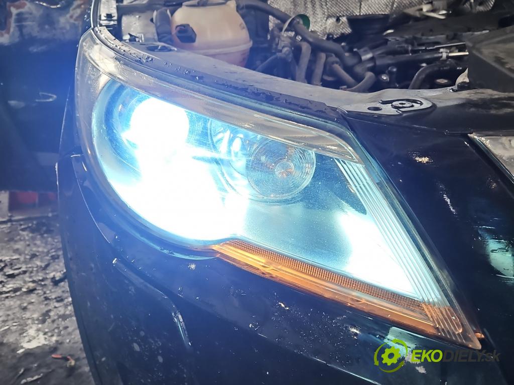 Vw Tiguan I 2007-2016 2.0 tdi 140 HP automatic 103 kW 1968 cm3 5- Reflektor: pravý 5N1941032K (Pravé)