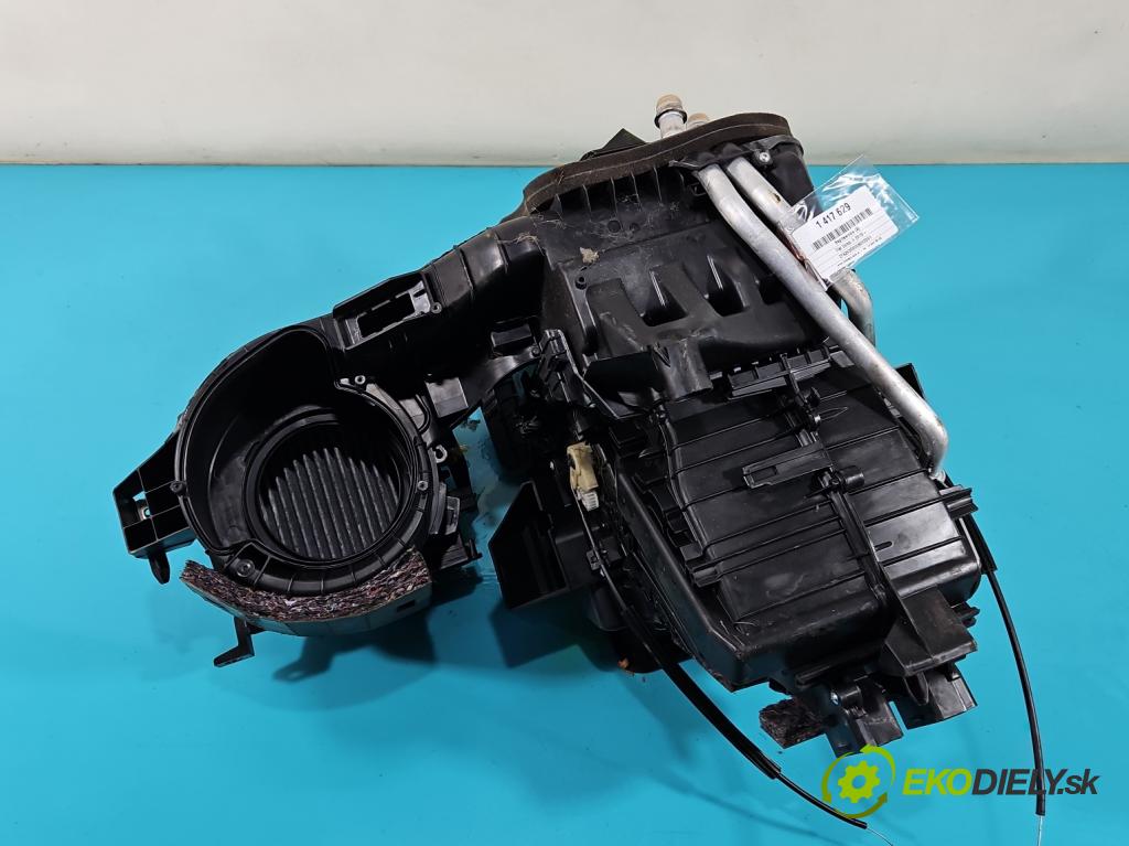 Fiat Doblo II 2010- 1.6 JTD 101 hp manual 74 kW 1598 cm3 5- radiátor 07354986560E (Radiátory topení)