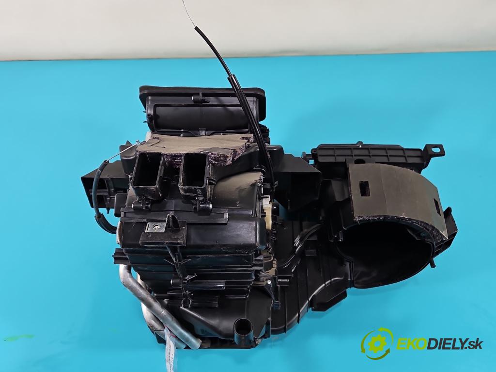 Fiat Doblo II 2010- 1.6 JTD 101 hp manual 74 kW 1598 cm3 5- radiátor 07354986560E (Radiátory topení)