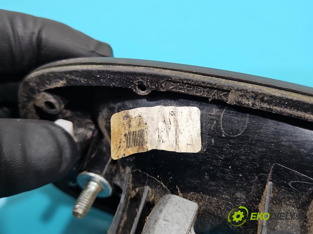 Fiat Doblo II 2010- 1.6 JTD 101 HP manual 74 kW 1598 cm3 5- rukoväť predné ľavé mimo:  (Vonkajšie predné ľavé)