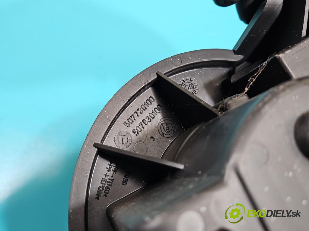Fiat Doblo II 2010- 1.6 JTD 101 hp manual 74 kW 1598 cm3 5- ventilátor vzduchu 507730100