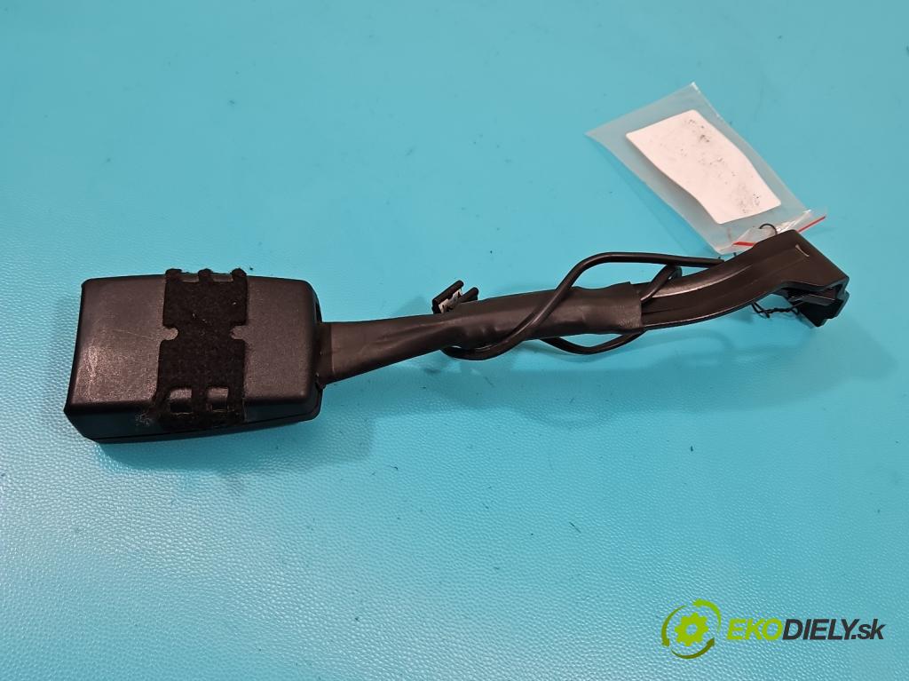 Vw Passat B6 2005-2010 2.0 TDI 140 HP manual 103 kW 1968 cm3 4- pas bezpečnosť: predné ľavý 1K3857755L