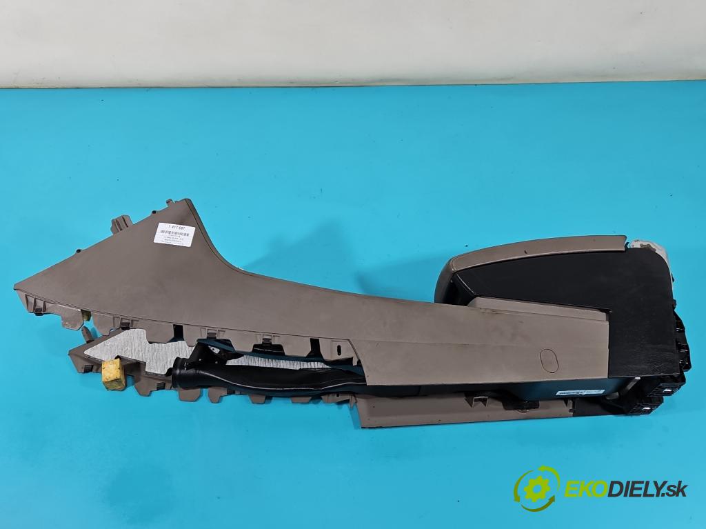 Vw Passat B6 2005-2010 2.0 TDI 140 HP manual 103 kW 1968 cm3 4- operadlo 3C0863319G (Lakťové opierky)