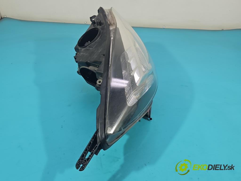 Opel Insignia A 2008-2017 2.0 cdti 160 HP manual 118 kW 1956 cm3 5- Reflektor: pravý 13226793 (Pravé)