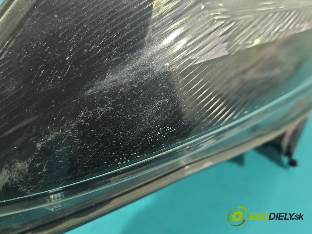 Opel Insignia A 2008-2017 2.0 cdti 160 HP manual 118 kW 1956 cm3 5- Reflektor: pravý 13226793 (Pravé)