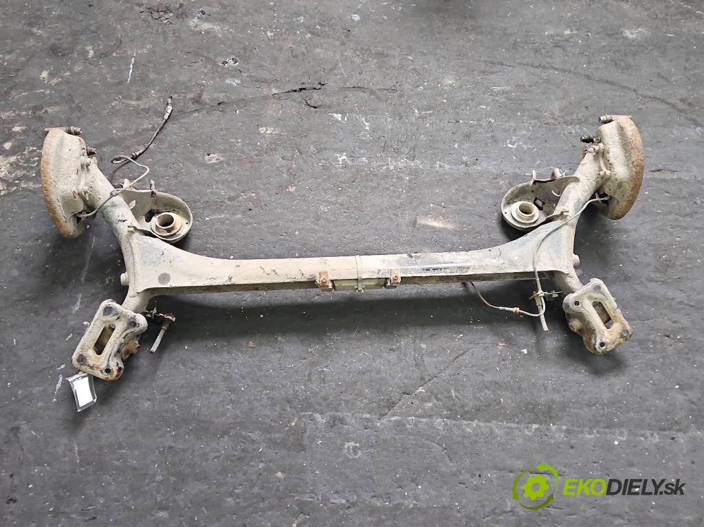 Peugeot 308 I 2007-2013 1.6 HDI 109 hp manual 80 kW 1560 cm3 3- zadní výztuha  (Výztuhy zadní)