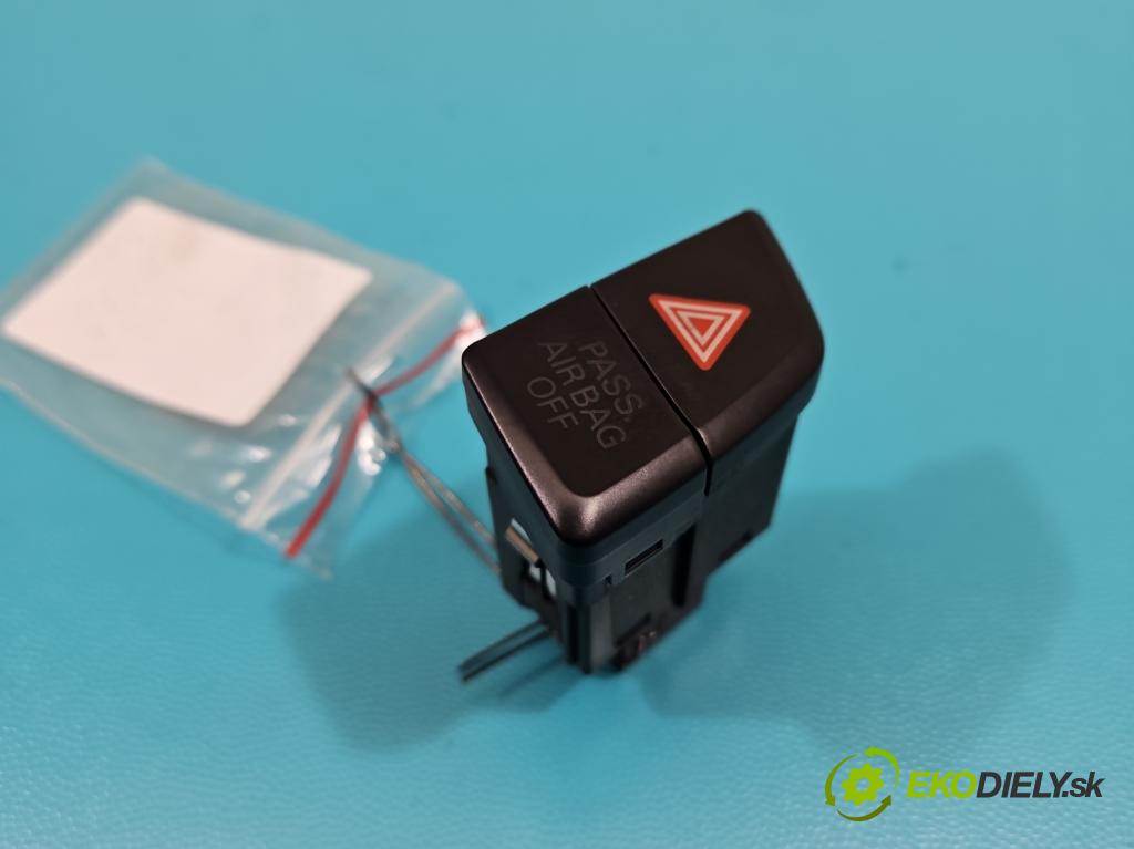 Audi Q5 2008-2016 2.0 TFSI 224hp automatic 165 kW 1984 cm3 5- prepínač světla: pohotovosť: 8R1941509A