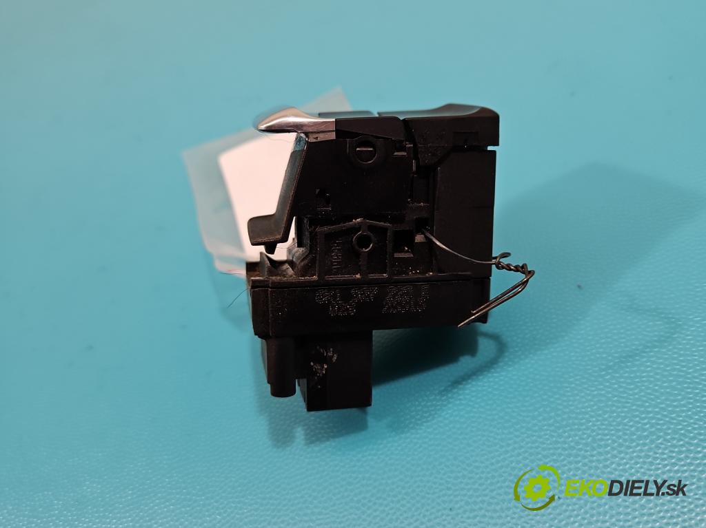 Audi Q5 2008-2016 2.0 TFSI 224hp automatic 165 kW 1984 cm3 5- prepínač brzda: ručný 8K1927225E (Prepínacie páčky pod volantom)