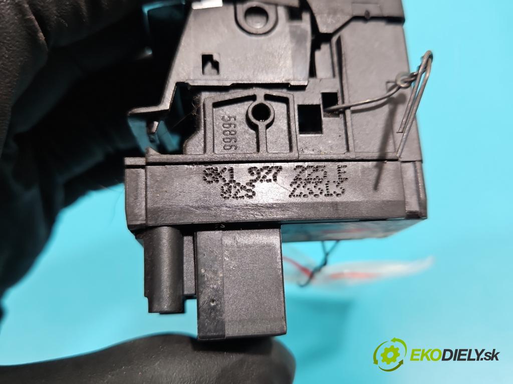 Audi Q5 2008-2016 2.0 TFSI 224hp automatic 165 kW 1984 cm3 5- prepínač brzda: ručný 8K1927225E (Prepínacie páčky pod volantom)