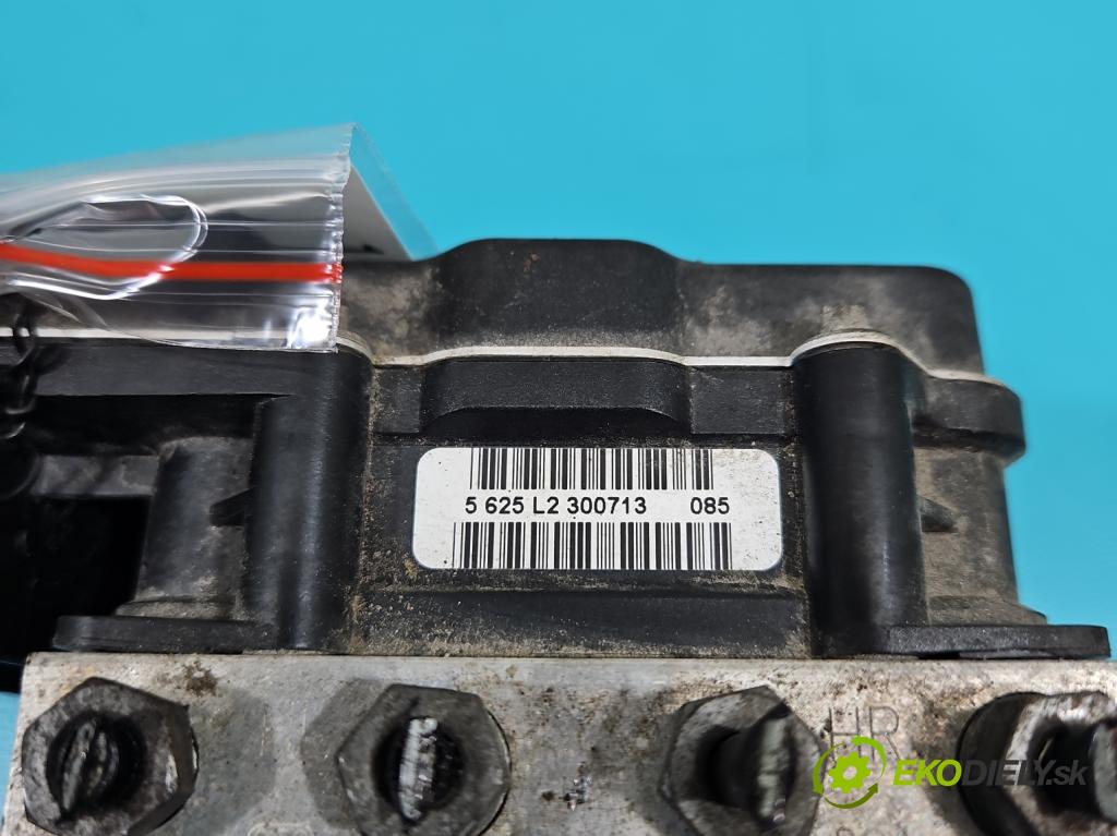 Audi Q5 2008-2016 2.0 TFSI 224hp automatic 165 kW 1984 cm3 5- čerpadlo abs 0265239377 (Pumpy ABS)