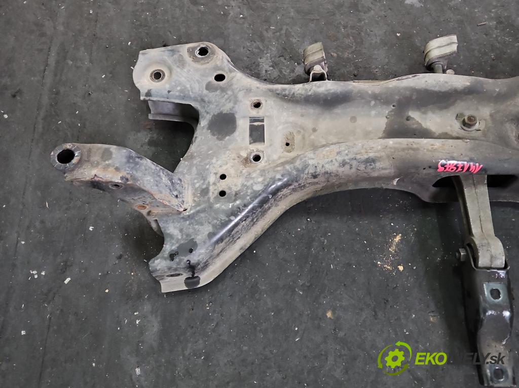 Seat Ibiza IV 6J 2008-2017 1.6 TDI 90 HP manual 66 kW 1598 cm3 5- výstuha motora