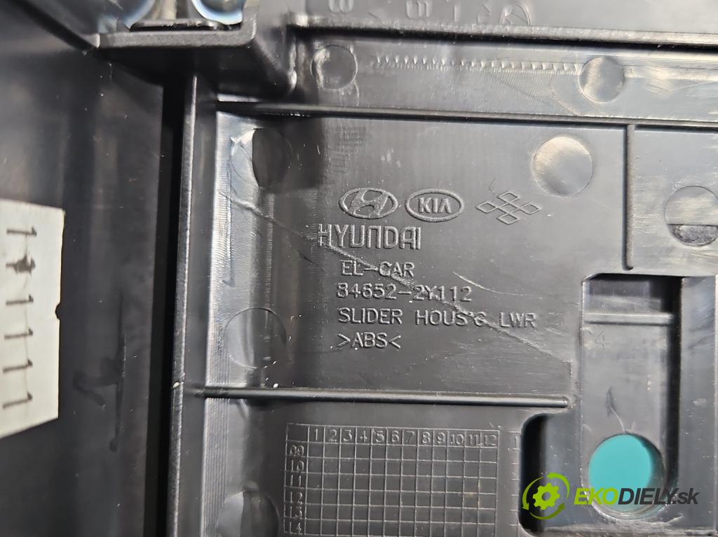 Hyundai Ix35 2.0 16V 163 HP automatic 120 kW 1998 cm3 5- Rukojeť: na nápoje: 84652-2Y112 (Úchyt, držiak na nápoje)
