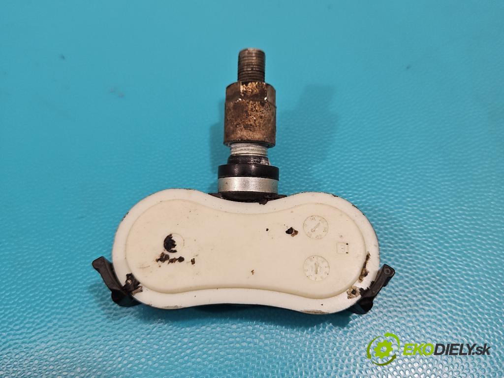 Hyundai Ix35 2.0 16V 163 hp automatic 120 kW 1998 cm3 5- snímač tlaku pneumatika 8DB987D6 (Snímače tlaku v pneumatikách)