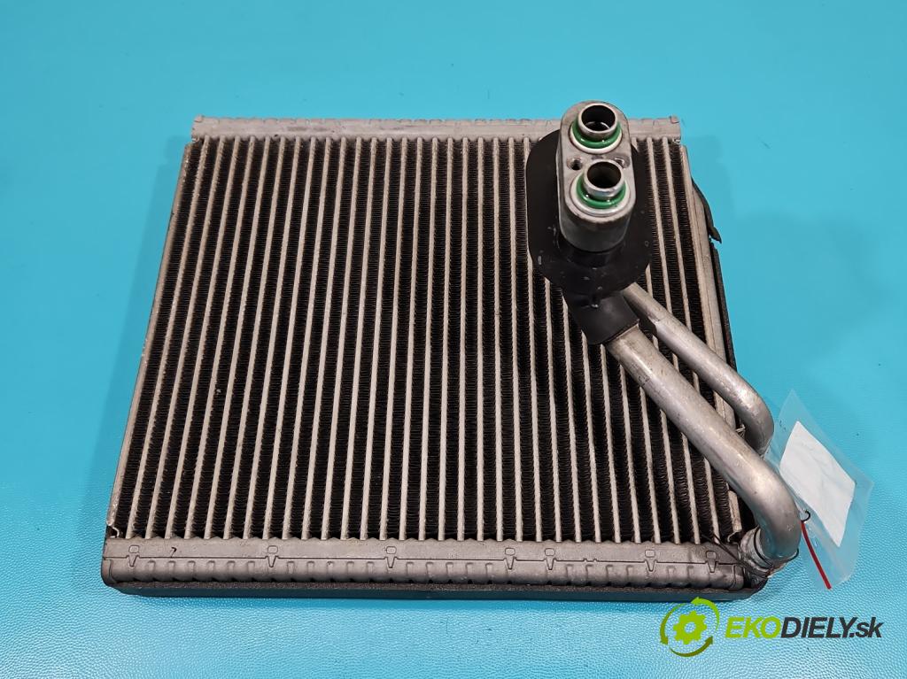 Hyundai Ix35 2.0 16V 163 HP automatic 120 kW 1998 cm3 5- radiator  (Radiátor kúrenia)