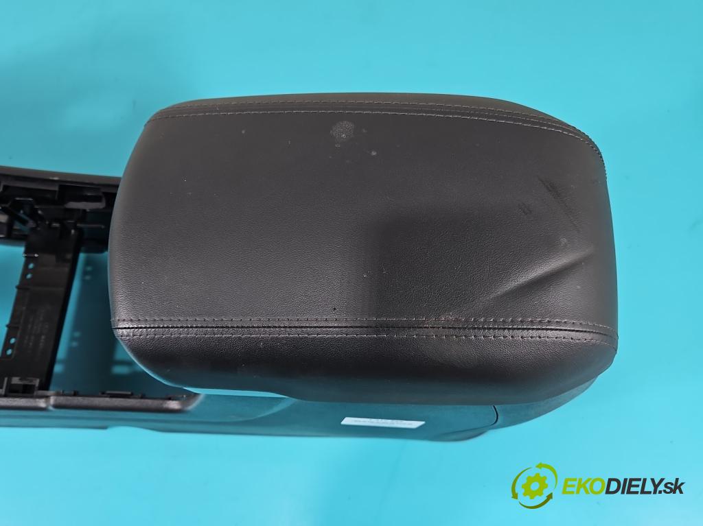 Hyundai Ix35 2.0 16V 163 HP automatic 120 kW 1998 cm3 5- operadlo 84638-2S000 (Lakťové opierky)