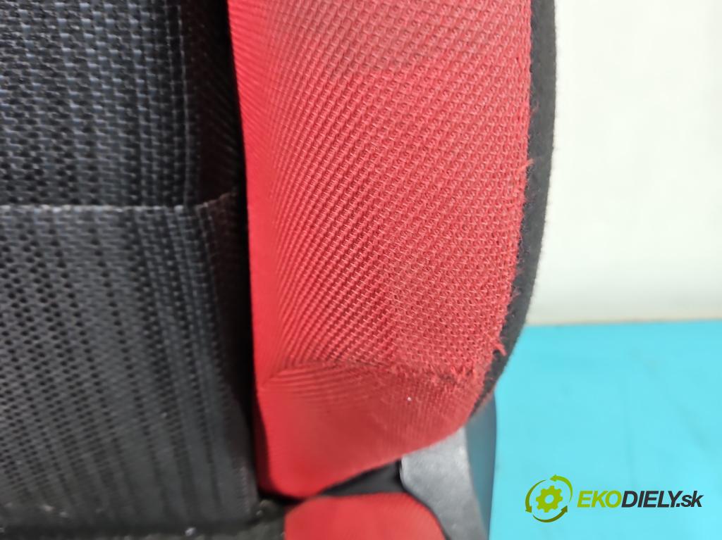 Peugeot 207 1.6 hdi 111KM manual 82 kW 1560 cm3 2- Sedačka ľavý  (Sedačky, sedadlá)