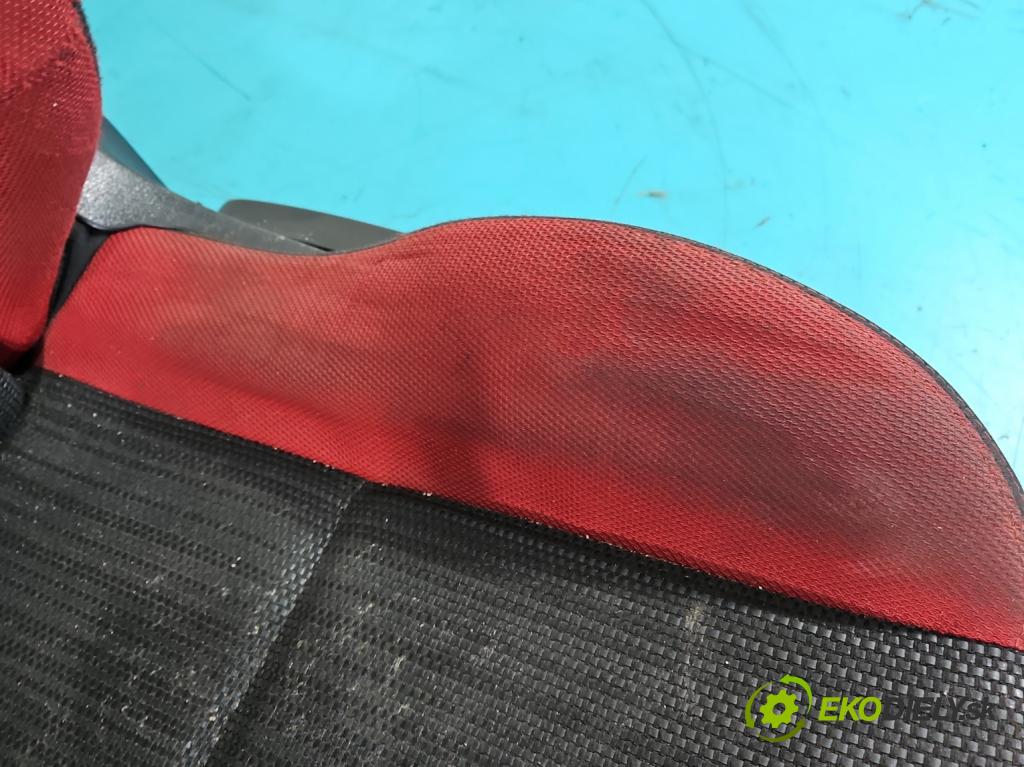 Peugeot 207 1.6 hdi 111KM manual 82 kW 1560 cm3 2- Sedačka ľavý  (Sedačky, sedadlá)