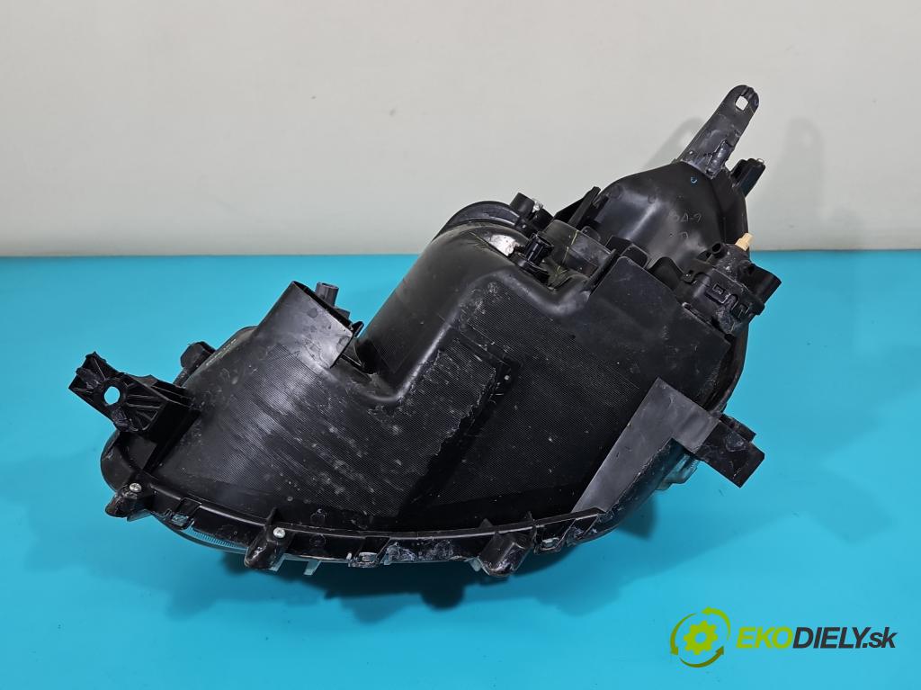 Mitsubishi Space Star II 2012-2020 1.0 71 HP manual 52 kW 999 cm3 5- Reflektor: pravý  (Pravé)