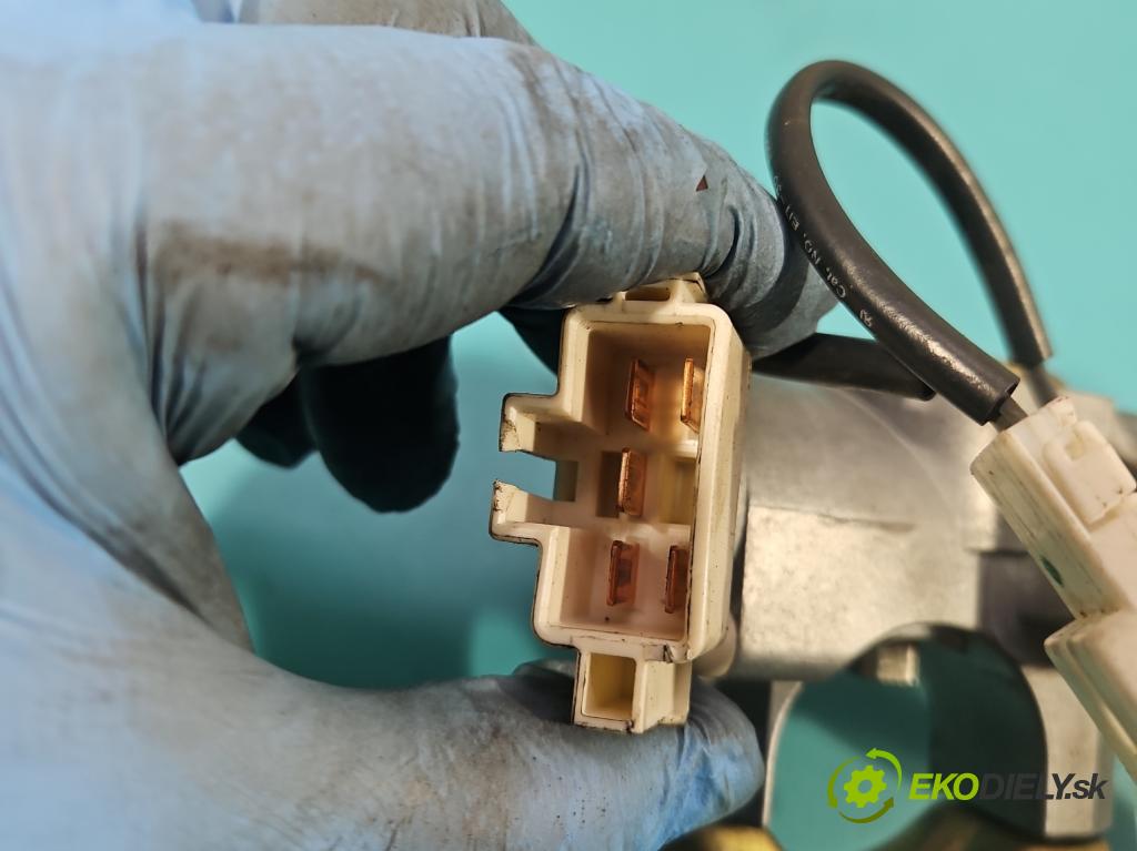 Subaru Outback III 2003-2009 2.5 boxer 204 HP automatic 150 kW 2457 cm3 5- Spínačka 88215AG00A (Spínacie skrinky a kľúče)