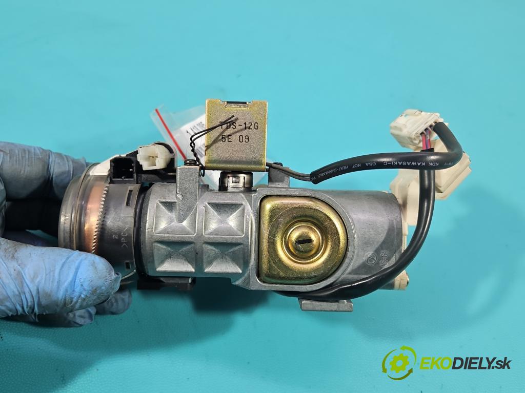 Subaru Outback III 2003-2009 2.5 boxer 204 HP automatic 150 kW 2457 cm3 5- Spínačka 88215AG00A (Spínacie skrinky a kľúče)