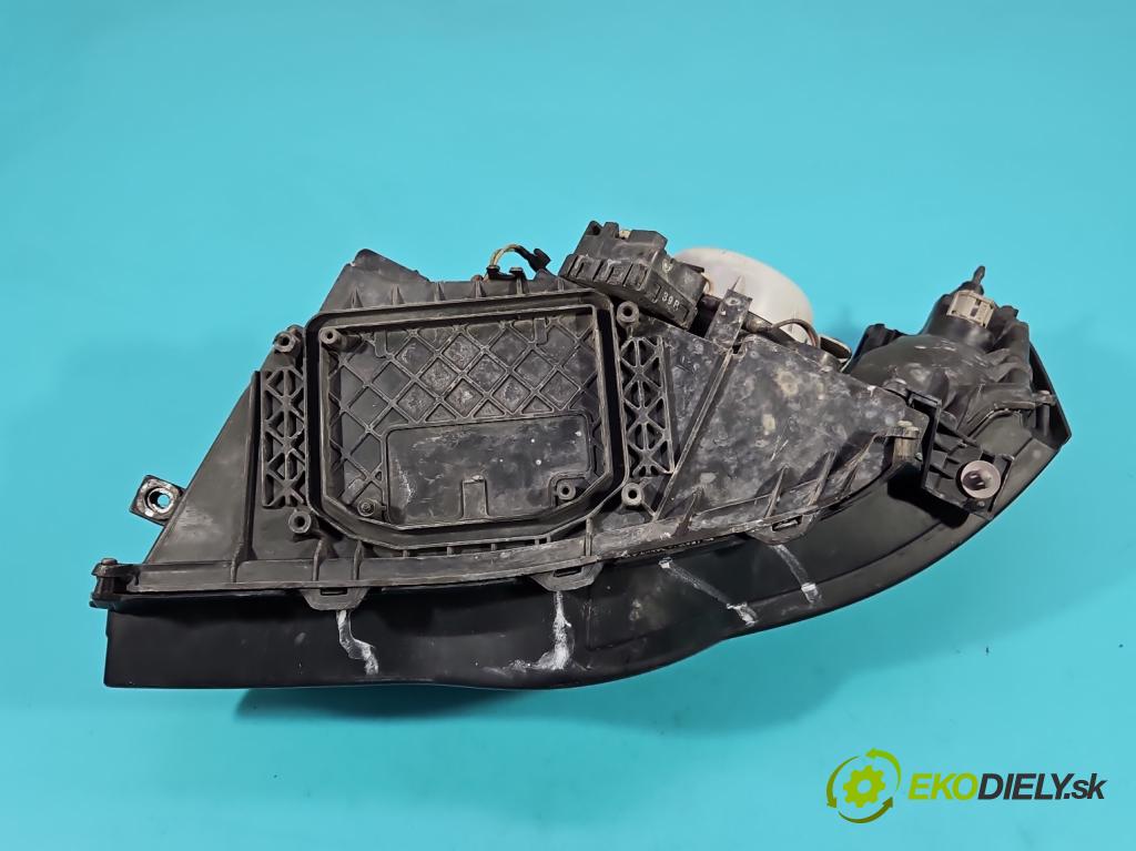 Subaru Outback III 2003-2009 2.5 boxer 204 HP automatic 150 kW 2457 cm3 5- Reflektor: pravý  (Pravé)