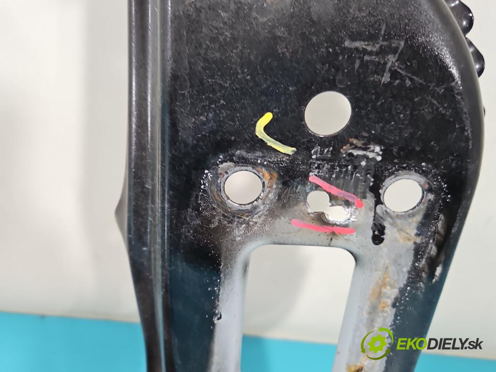 Mitsubishi Space Star II 2012-2020 1.0 71 hp manual 52 kW 999 cm3 5- stěna přední  (Výztuhy přední)