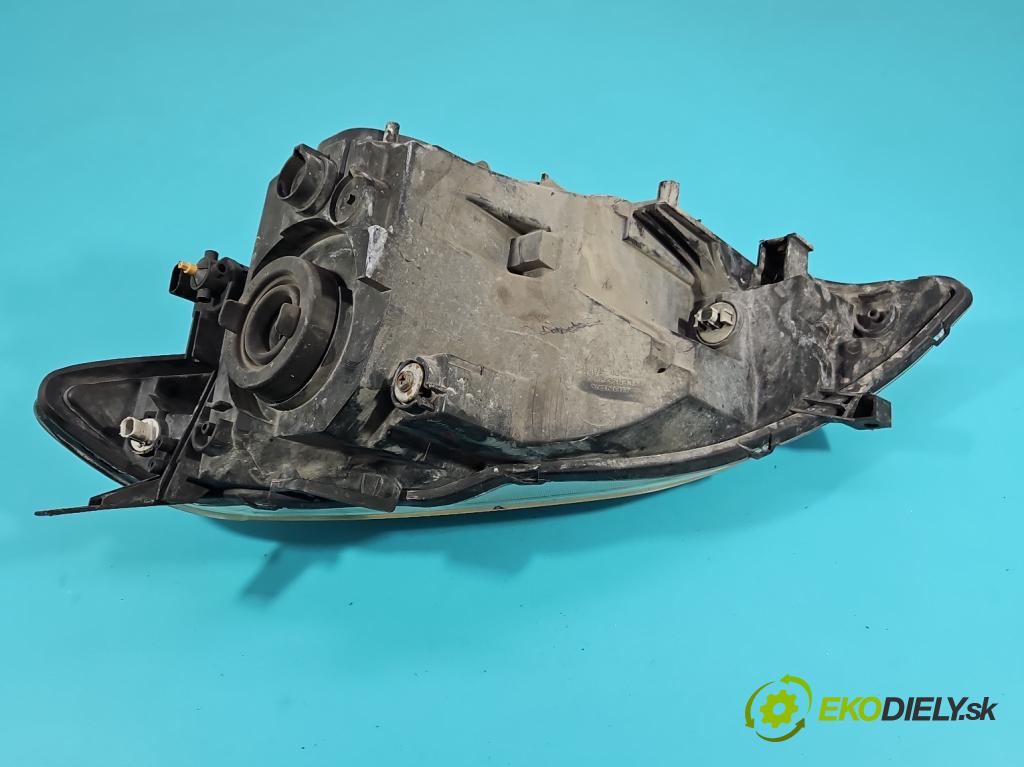 Honda Fr-v 2.0 16v i-VTEC: 150 HP manual 110 kW 1998 cm3 5- Reflektor: pravý  (Pravé)