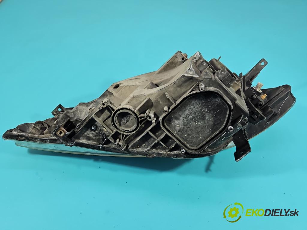 Honda Fr-v 2.0 16v i-VTEC: 150 HP manual 110 kW 1998 cm3 5- Reflektor: pravý  (Pravé)