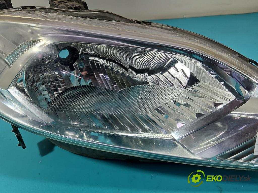 Honda Fr-v 2.0 16v i-VTEC: 150 HP manual 110 kW 1998 cm3 5- Reflektor: pravý  (Pravé)