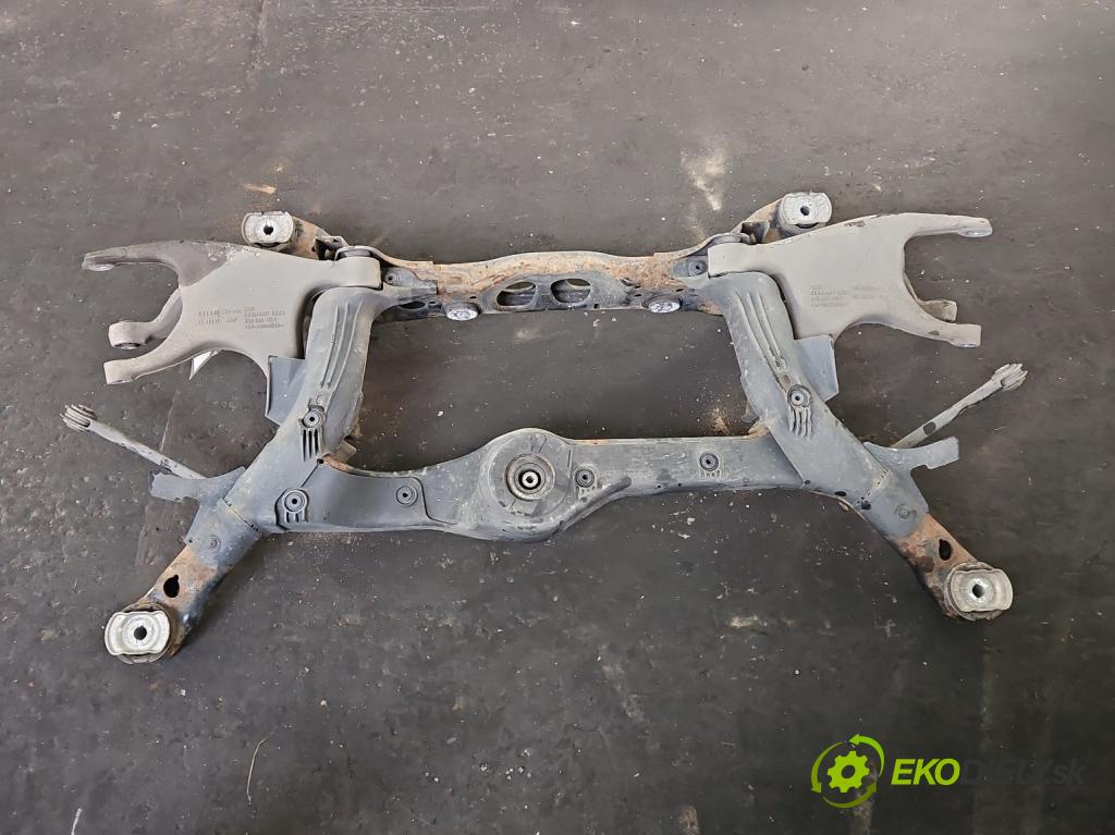 Audi Q5 2008-2016 2.0 TFSI 224 hp automatic 165 kW 1984 cm3 5- zadní výztuha 8R0505235N (Výztuhy zadní)