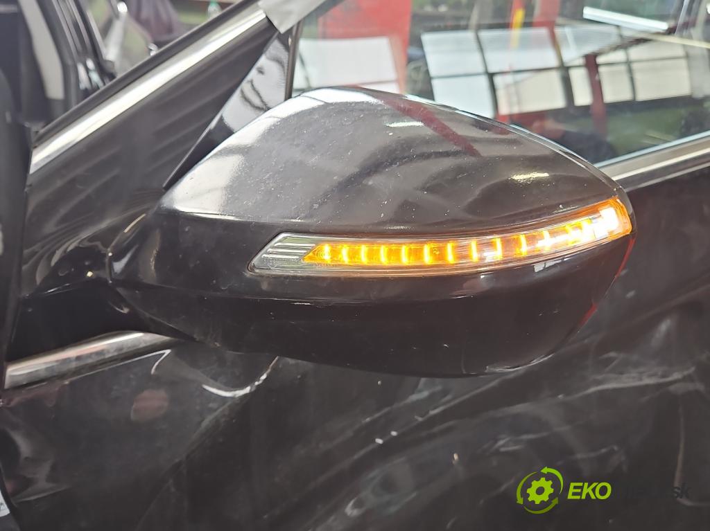 Hyundai I40 1.7 crdi 136 HP manual 100 kW 1685 cm3 5- zrkadlo ľavé  (Kľučka dverí ostatné)