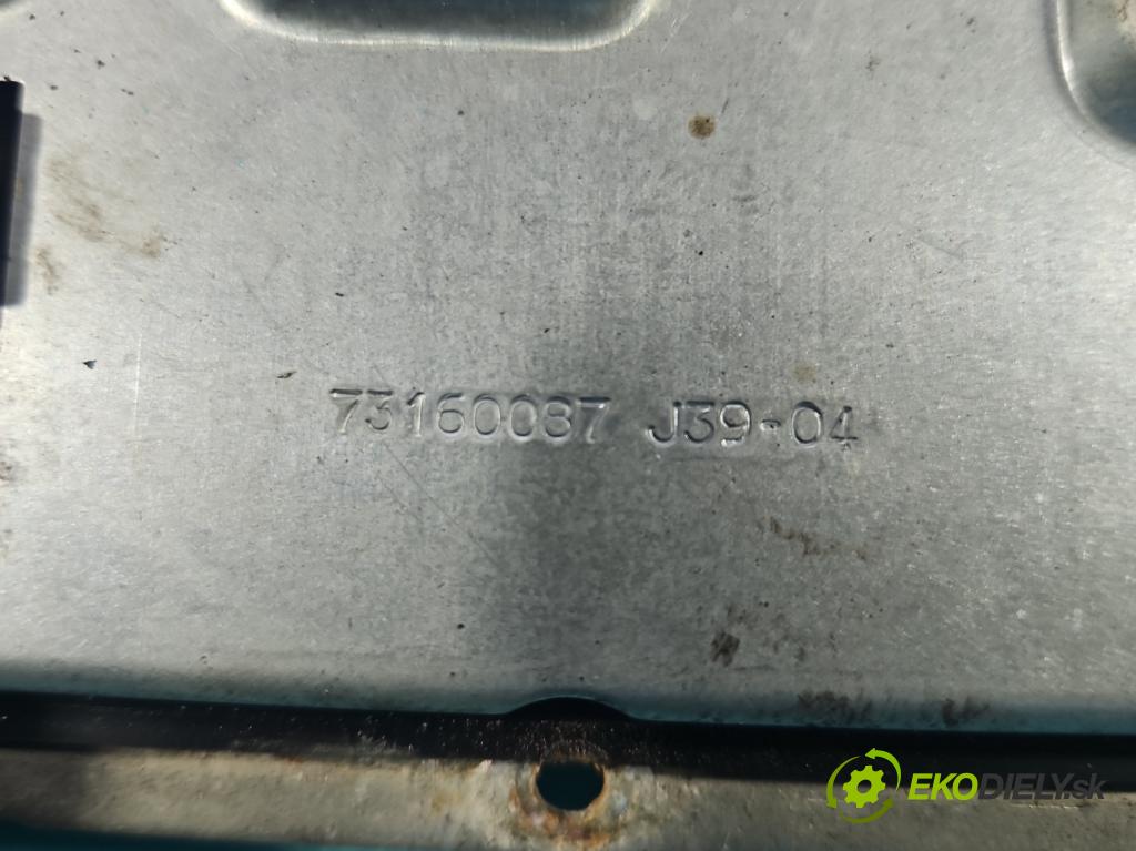 Citroen C5 I 2001-2008 2.2 hdi 155 HP automatic 114 kW 2179 cm3 5- střídač: xenon 89035114 (Riadiaca jednotka xenónu)