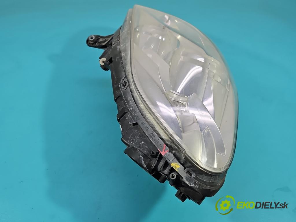 Fiat Doblo II 2010- 1.6 JTD 101 HP manual 74 kW 1598 cm3 5- Reflektor: pravý 51810671 (Pravé)