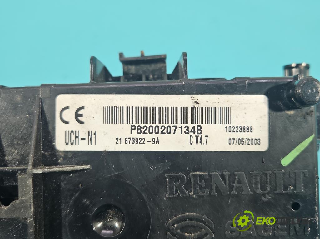 Renault Clio II 1998-2012 1,2.0 8V 58 HP manual 43 kW 1149 cm3 5- riadiaca jednotka motora 8200323683