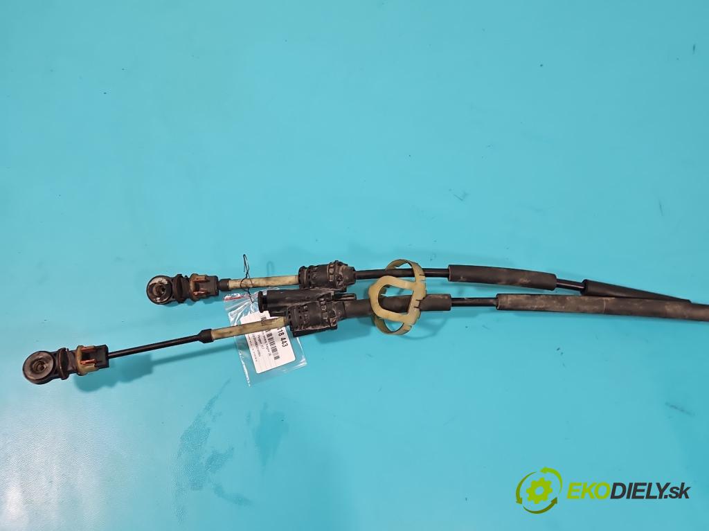 Peugeot 207 1.6 hdi 111KM manual 82 kW 1560 cm3 2- Páka: Změny: stupeň,rýchlosť 9806780680 (Rýchlostné páky / kulisy)