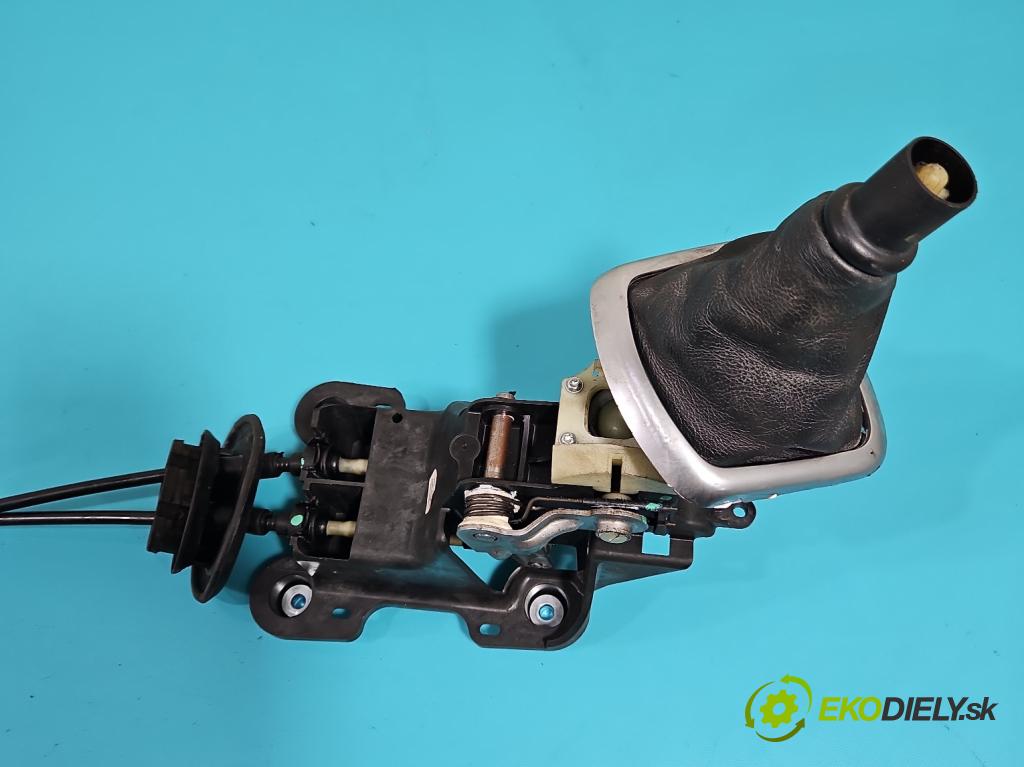 Peugeot 207 1.6 hdi 111KM manual 82 kW 1560 cm3 2- Páka: Změny: stupeň,rýchlosť 9806780680 (Rýchlostné páky / kulisy)