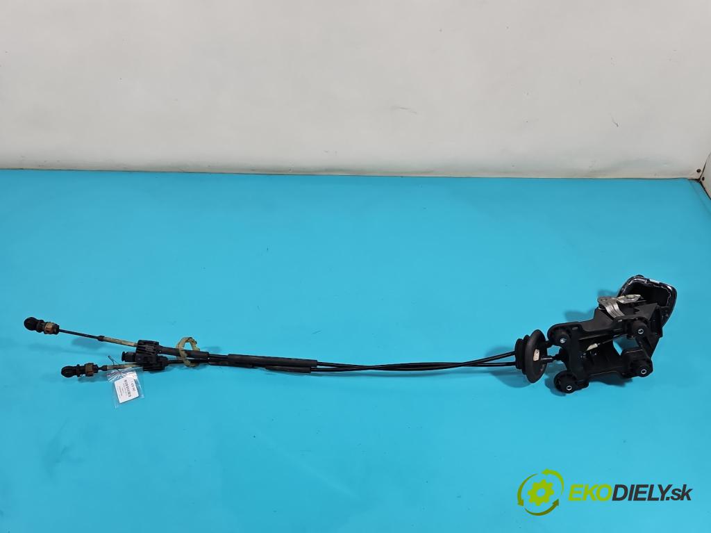 Peugeot 207 1.6 hdi 111KM manual 82 kW 1560 cm3 2- Páka: Změny: stupeň,rýchlosť 9806780680 (Rýchlostné páky / kulisy)