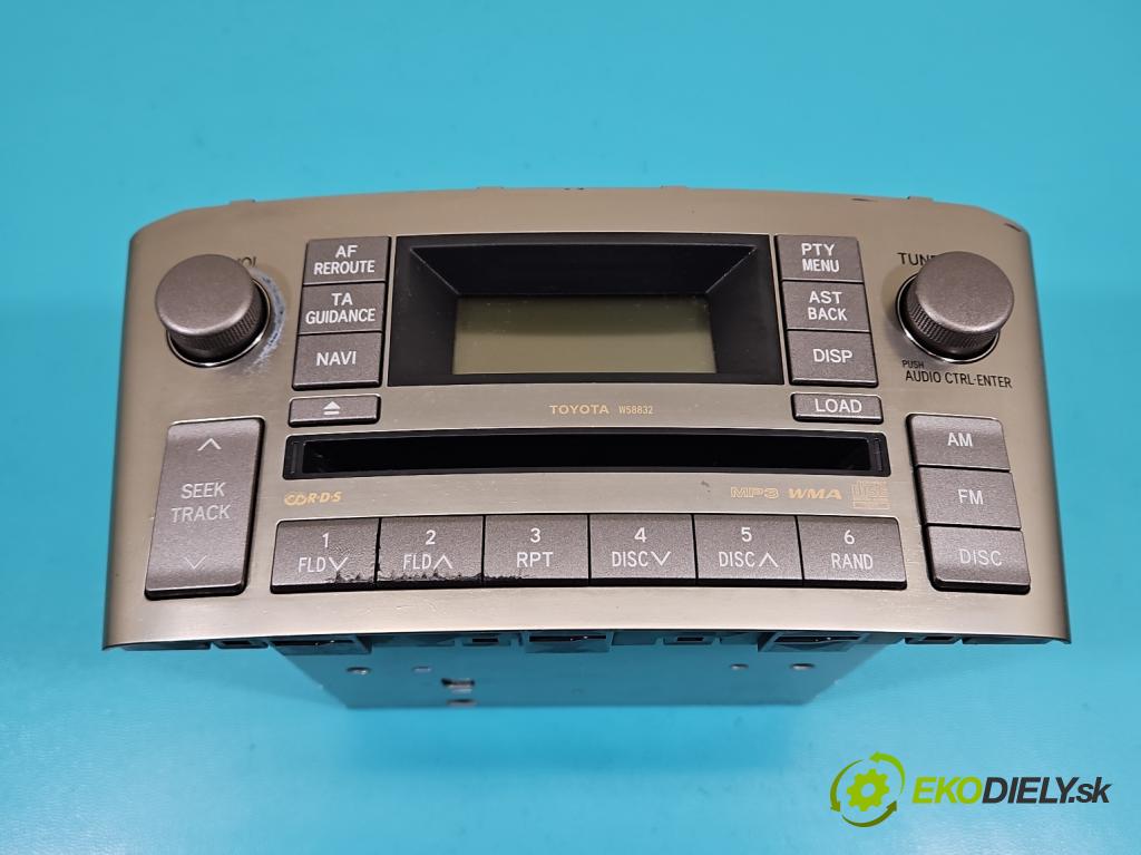 Toyota Avensis II T25 2003-2008 2.2 d-cat 177 HP manual 130 kW 2231 cm3 5- Radio originál 86120-05130