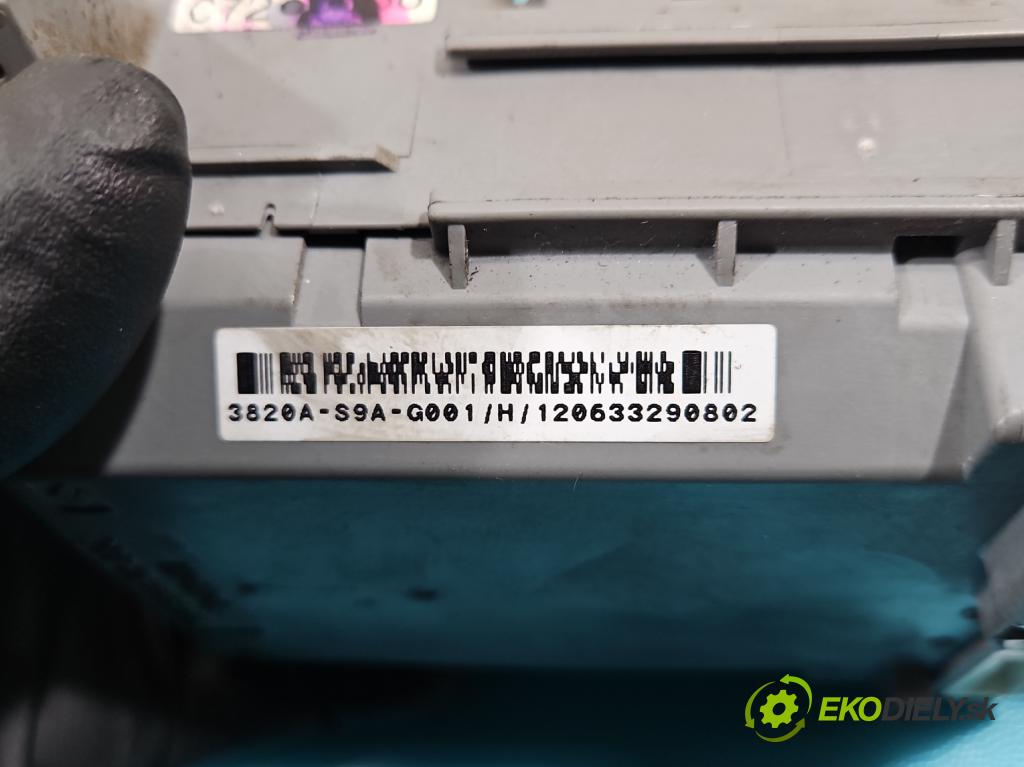 Honda CR-V II 2001-2006 2.0 16V 150 HP manual 110 kW 1998 cm3 5- riadiaca jednotka motora 37820-PNB-R03