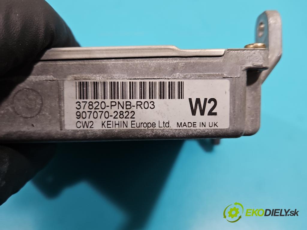 Honda CR-V II 2001-2006 2.0 16V 150 HP manual 110 kW 1998 cm3 5- riadiaca jednotka motora 37820-PNB-R03