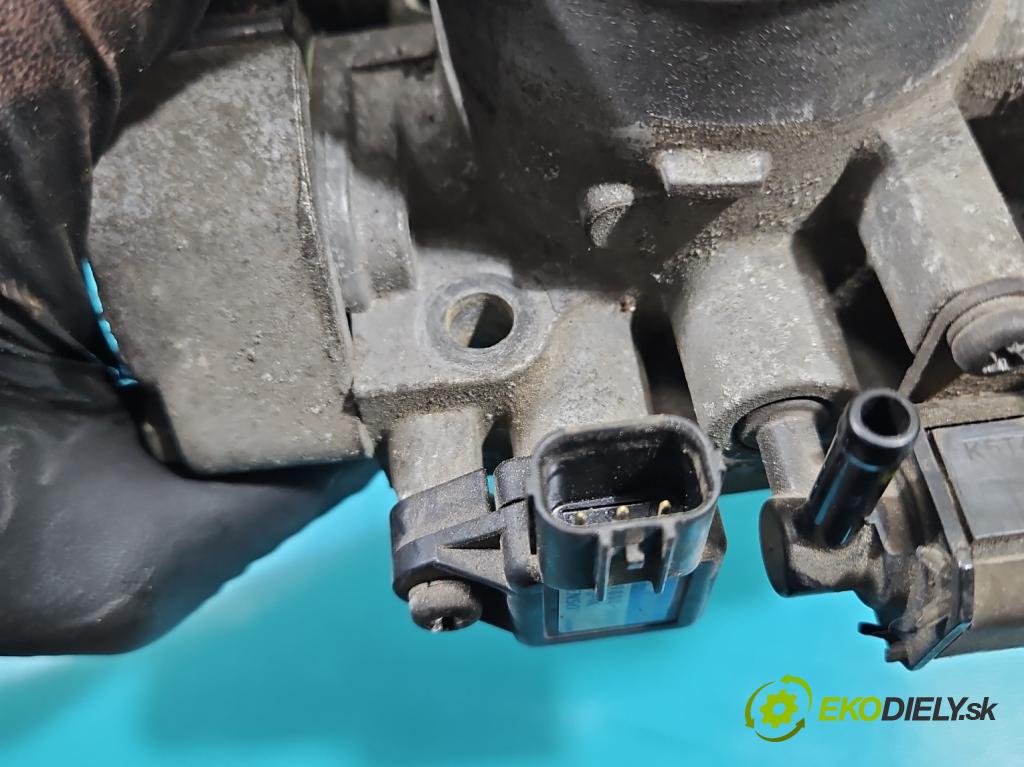 Honda CR-V II 2001-2006 2.0 16V 150 HP manual 110 kW 1998 cm3 5- klapka 136800-1890 (Škrtiace klapky)